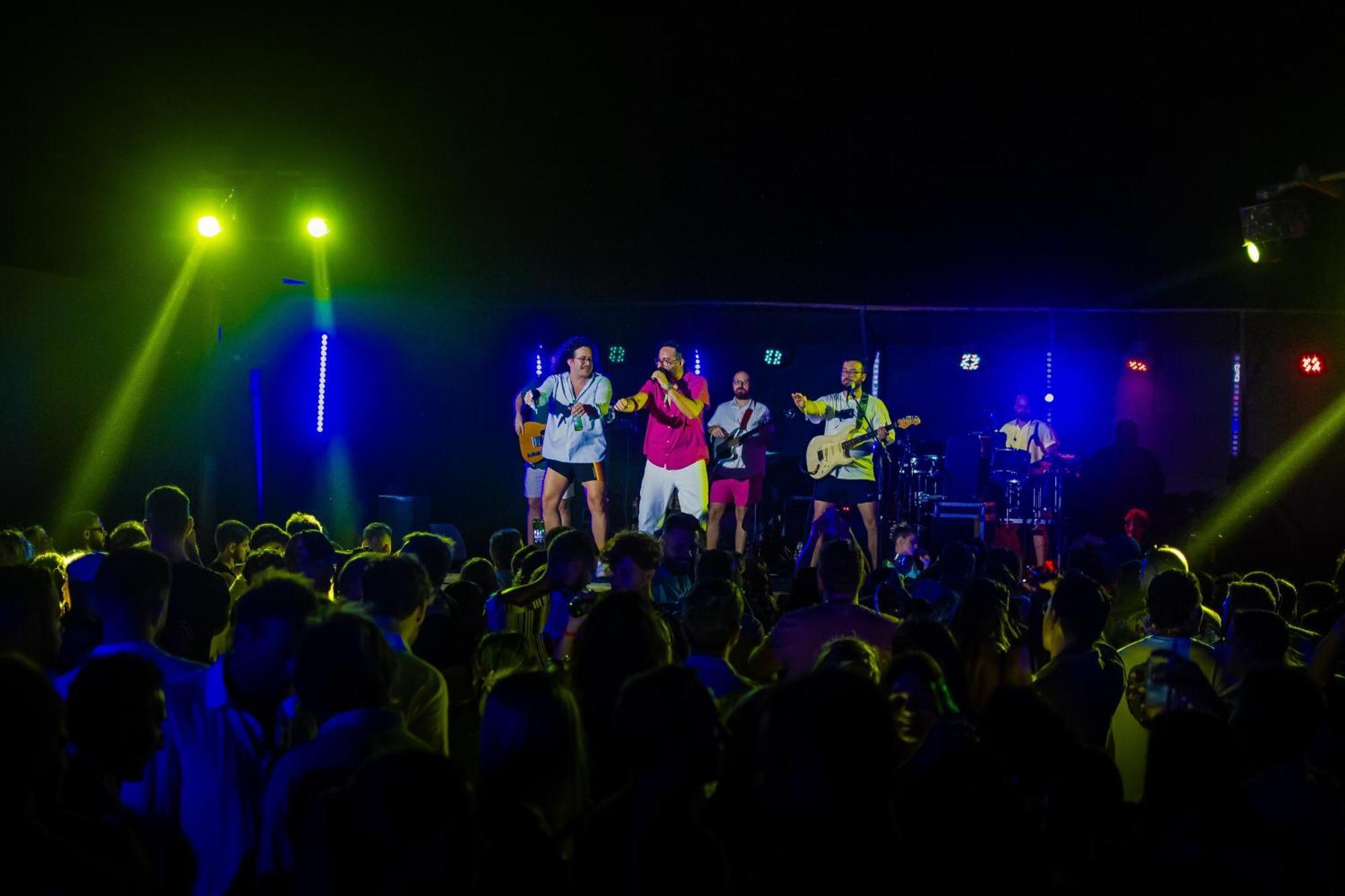 Café Jeri Hotel Jijoca de Jericoacoara Buitenkant foto The band performing in 2019